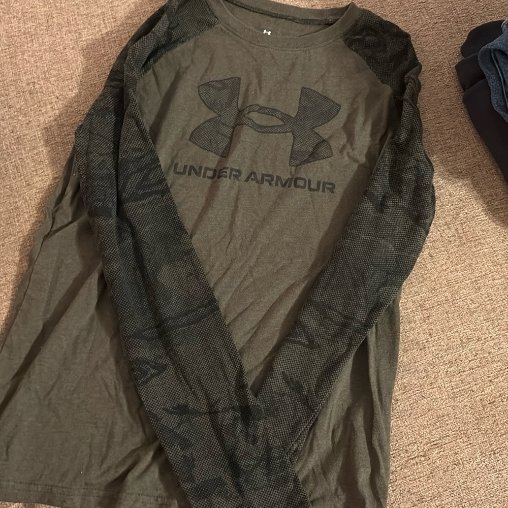 Boys Long Sleeve Under Armour Tshirt